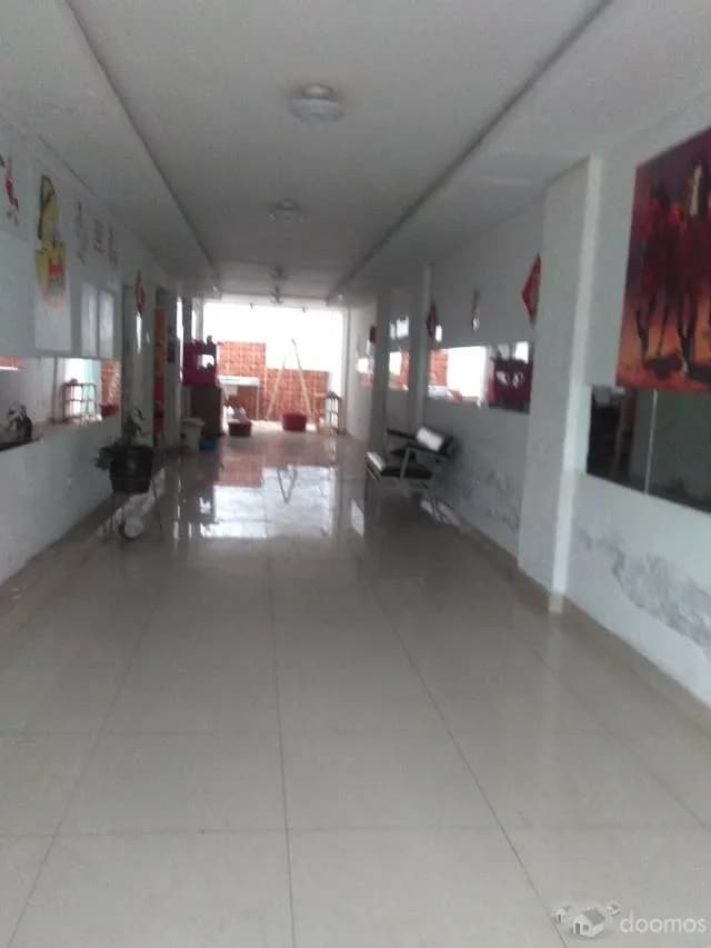 alquilo tienda de 80 metros — foto 1
