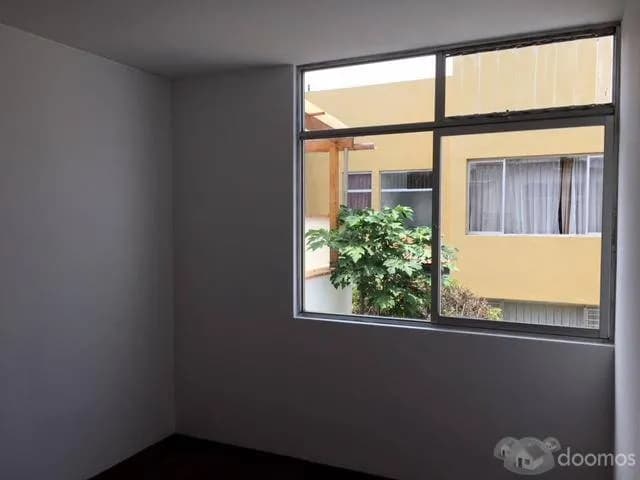 Casa vendo, Aurora Urb. Humboldt, Miraflores — foto 2