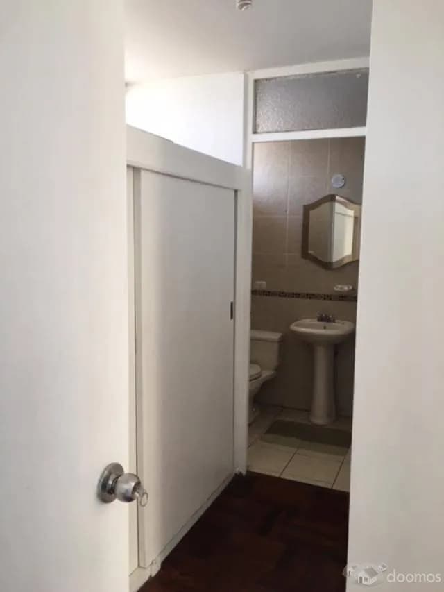 Casa vendo, Aurora Urb. Humboldt, Miraflores — foto 3