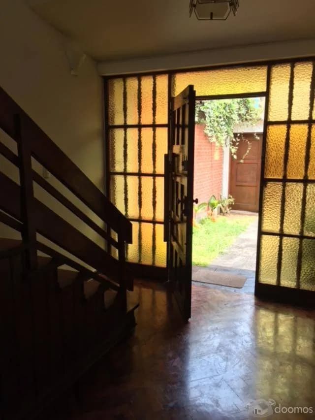 Casa vendo, Aurora Urb. Humboldt, Miraflores — foto 4
