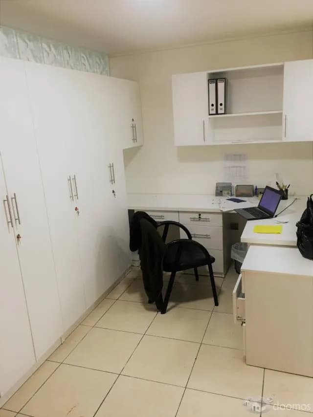 Alquilo Céntrica Oficina en San Borja - 1ER PISO — foto 2