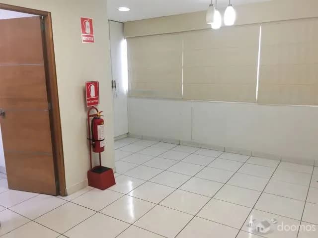 ALQUILER DE OFICINAS CENTRICAS EN SAN BORJA — foto 7