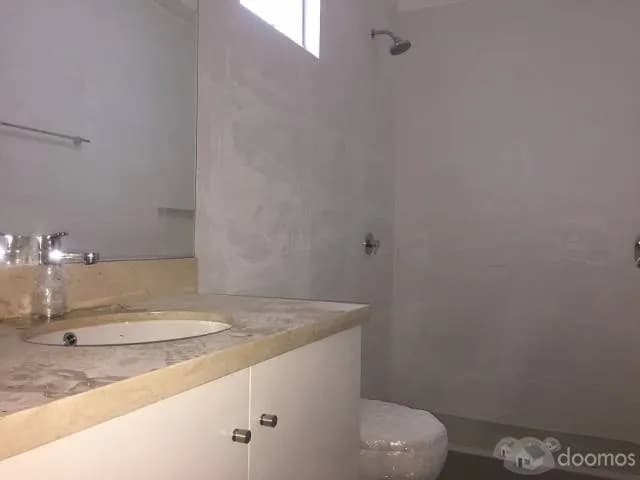 DEPARTAMENTO FRENTE A PARQUE EN SURCO — foto 1