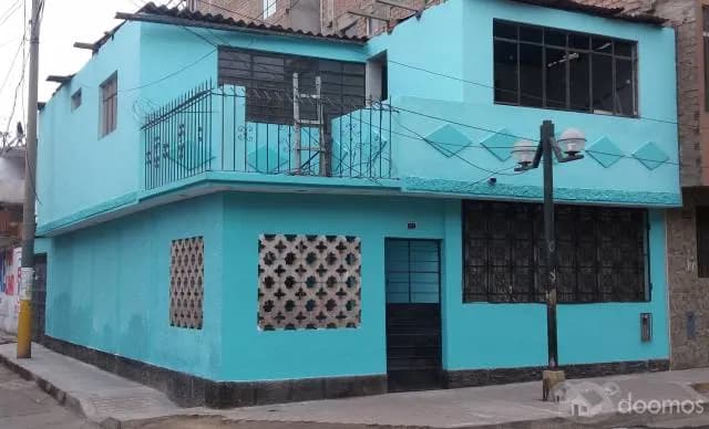 VENTA DE CASA EN EL AGUSTINO UBICADO EN  ESQUINA — foto 1