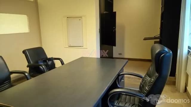 ALQUILO ACOGEDORA OFICINA BIEN UBICADA EN MIRAFLORES — foto 1