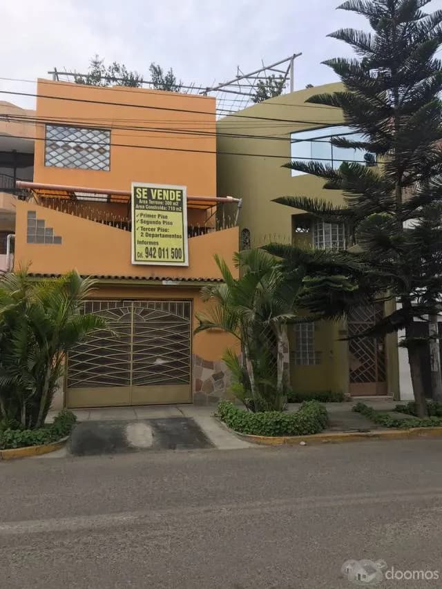 SE REMATA AMPLIA CASA  CON DOS DEPARTAMENTOS INDEPENDIENTES TERCER PISO — foto 2