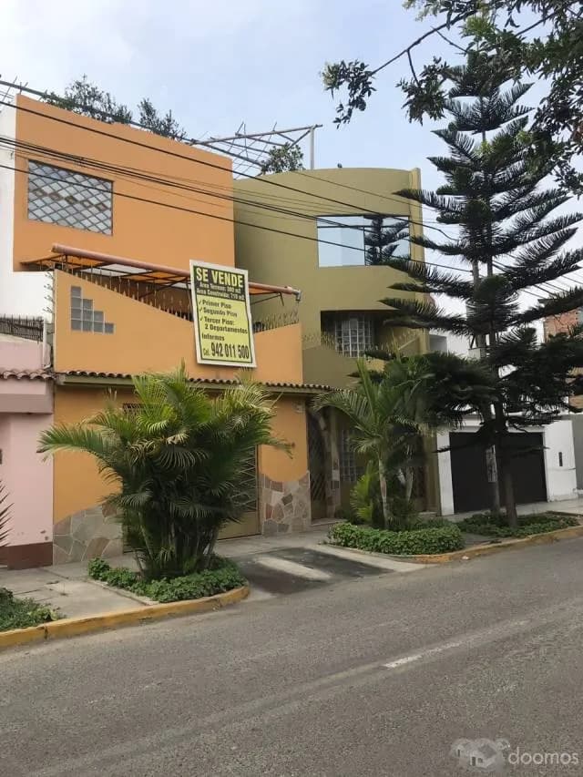 SE REMATA AMPLIA CASA  CON DOS DEPARTAMENTOS INDEPENDIENTES TERCER PISO — foto 5