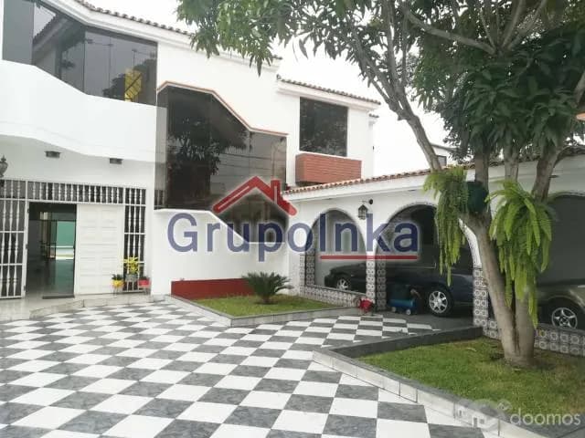 BELLÍSIMA CASA EN RESIDENCIAL MONTERRICO — foto 5