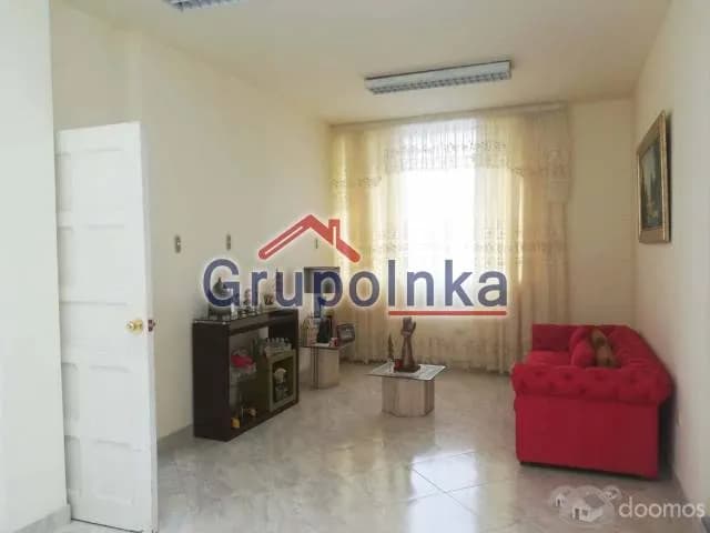 BELLÍSIMA CASA EN RESIDENCIAL MONTERRICO — foto 9