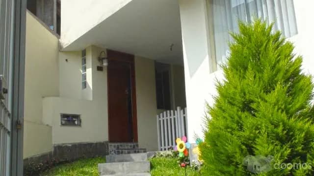 VENDO DEPARTAMENTO EN URB. LAS LOMAS DE LA MOLINA — foto 1