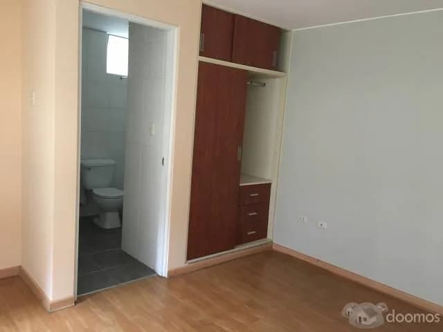 Vendo Lindo Departamento en 2do Piso en La Molina — foto 4