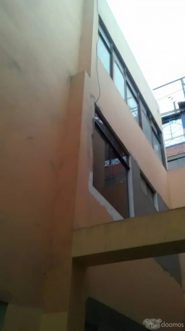 CASA 3 PISOS DE 200M SAN MARTIN DE PORRES — foto 4