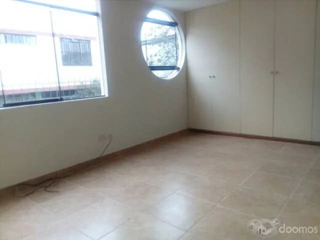 Vendo Linda Casita Remodelada La Molina AC:165 m2 — foto 2