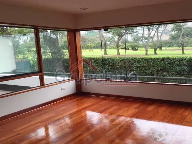 HERMOSO DEPARTAMENTO EN PRIMER PISO EXCLUSIVA ZONA DE SURCO — foto 7