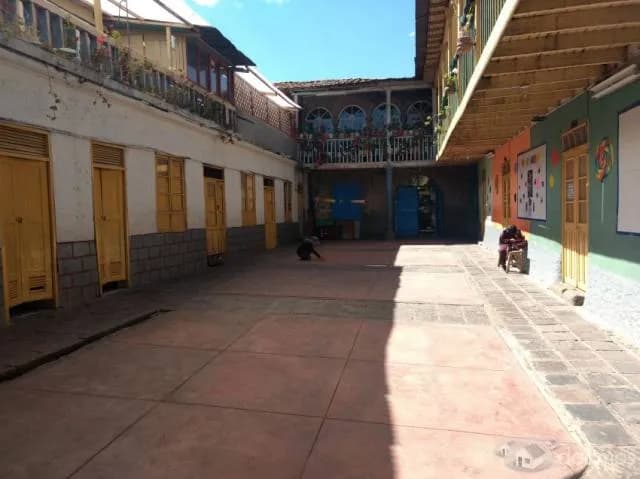 CASA EN CALLE SAN AGUSTIN DE 2303M3 — foto 4