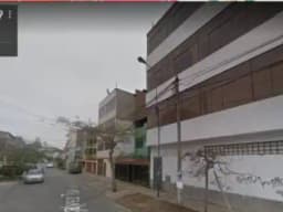 Se vende local comercial cerca a gamarra