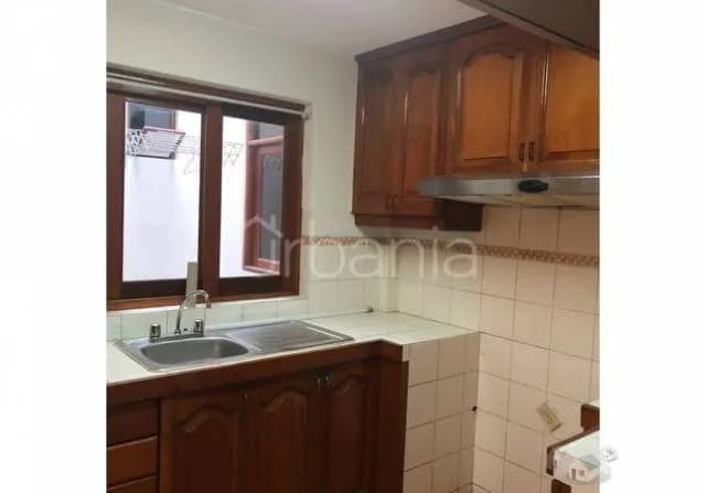 EXCELENTE DEPARTAMENTO EN ALQUILER EN CHACARILLA 1 PISO — foto 1