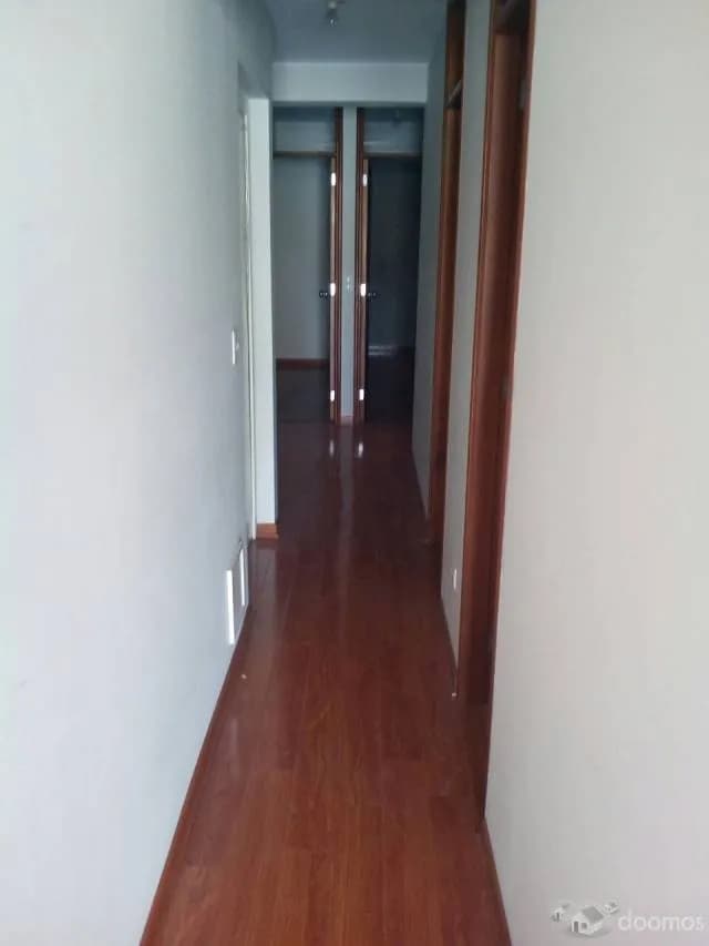 Venta de departamento urb. la calera de la merced con ascensor ingreso directo — foto 7