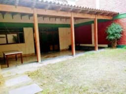 Ocasión: Casa en La Molina en buena ubicación