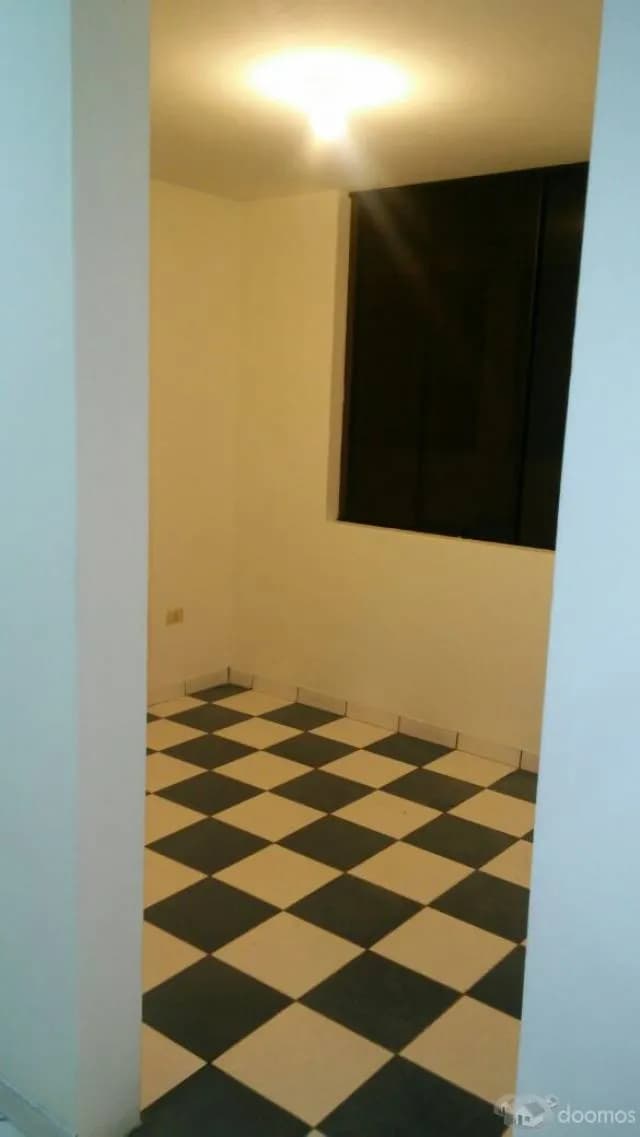 Muy iluminado junto a un Parque precioso y privado — foto 5