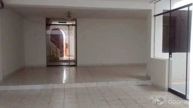 Alquiler de cuartos solo para universitarias — foto 2