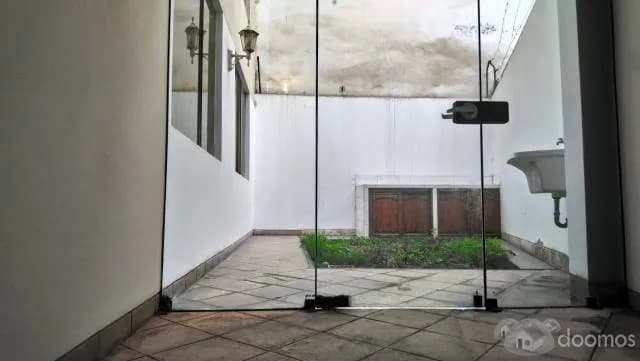 Venta de Departamento Amplio en Santiago de  Surco — foto 3