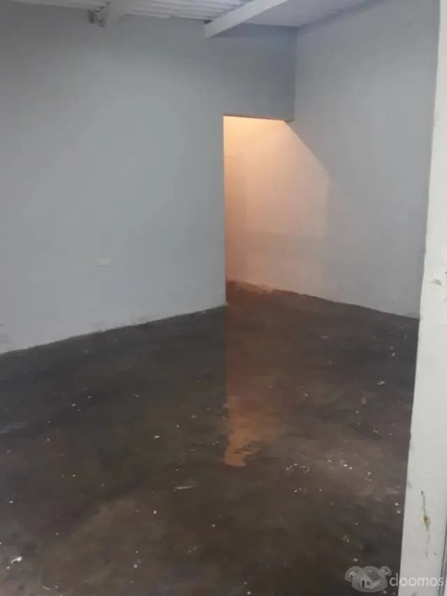 LOCAL INDUSTRIAL EN ALQUILER DE 280M2 — foto 4