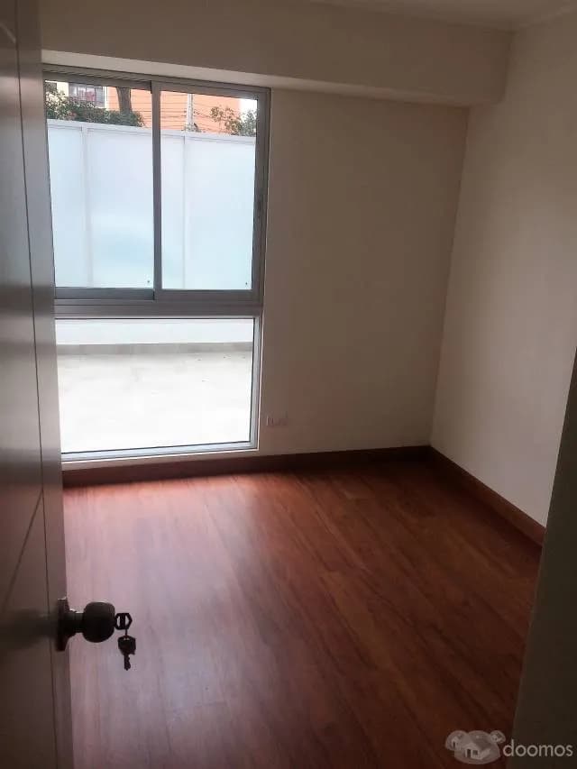 ALQUILER DEPARTAMENTO DE ESTRENO EN LINCE — foto 3