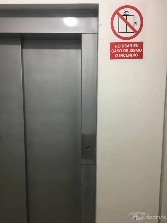 VENDO DEPARTAMENTO EN EL DISTRITO DE MAGDALENA DEL MAR — foto 3