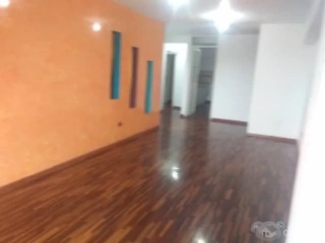 SE VENDE COMO NUEVO DEPARTAMENTO EN URB ,LOS CEDROS — foto 3
