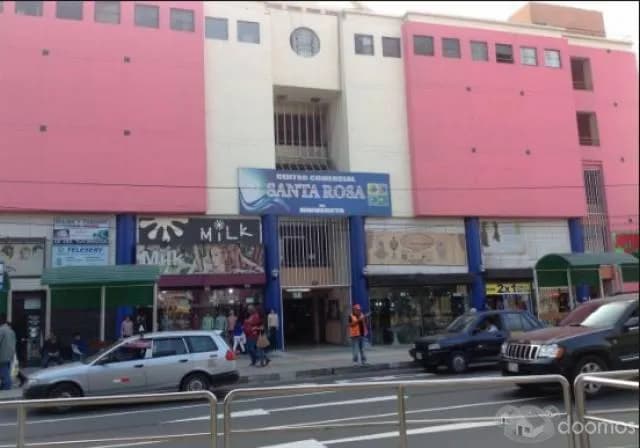 VENTA DE LOCAL EN EL C.C SANTA ROSA - SURCO — foto 1