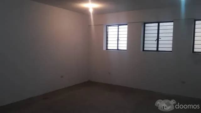 VENTA DE LOCAL EN EL C.C SANTA ROSA - SURCO — foto 3