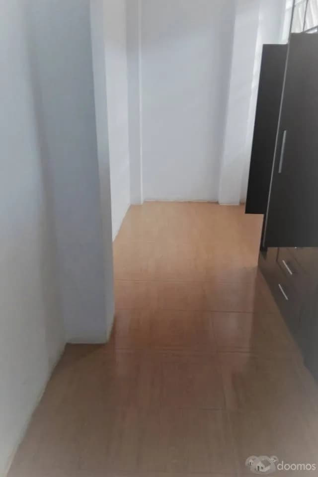 ALQUILER DE MINIDEPARTAMENTO Y HABITACIONES EN LEONARDO ORTIZ — foto 4