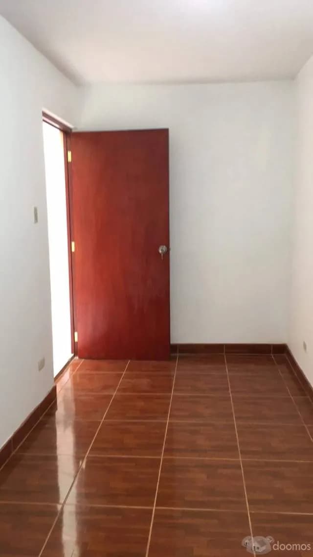 REMATO CASA EN SAN MARTIN DE PORRES — foto 7