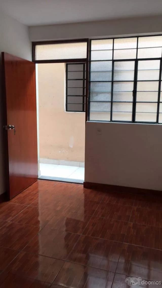 REMATO CASA EN SAN MARTIN DE PORRES — foto 8