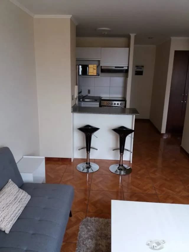 Alquilo departamento amoblado  frente a la Universidad Católica — foto 1