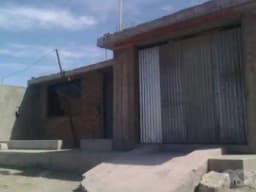 VENDO CASA EN PARTE ALTA DE MARIANO MELGAR- AREQUIPA