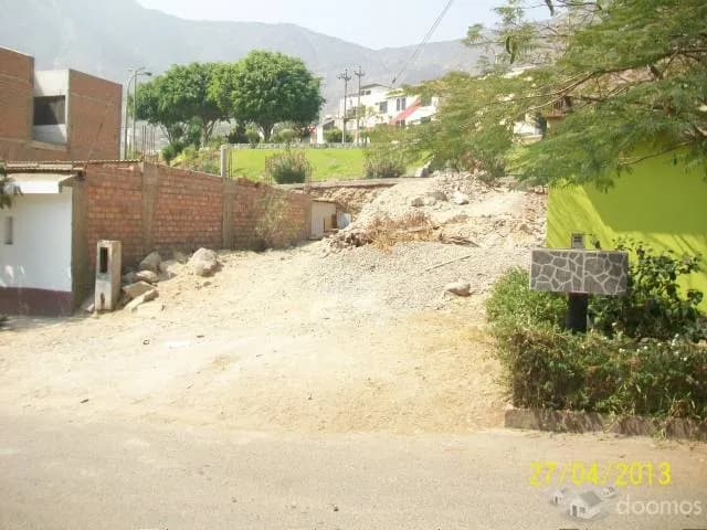 VENDO TERRENO 150M2 URB. LAS PRADERAS LA MOLINA — foto 2