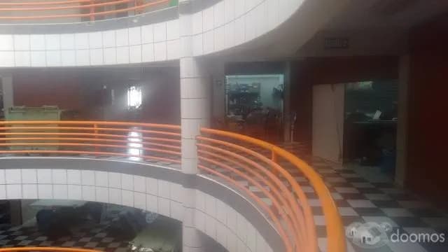 OPORTUNIDAD DE LOCAL COMERCIAL EN GAMARRA — foto 3