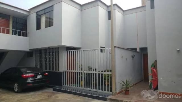 OCASIÓN….CASA EN CHORRILLOS…EXCELENTE UBICACION — foto 1