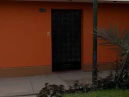 vendo casa en surco