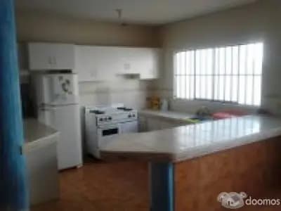 Alquilo Amplia casa 1 fila Playa Los Lobos Km 126 Panamricana Sur