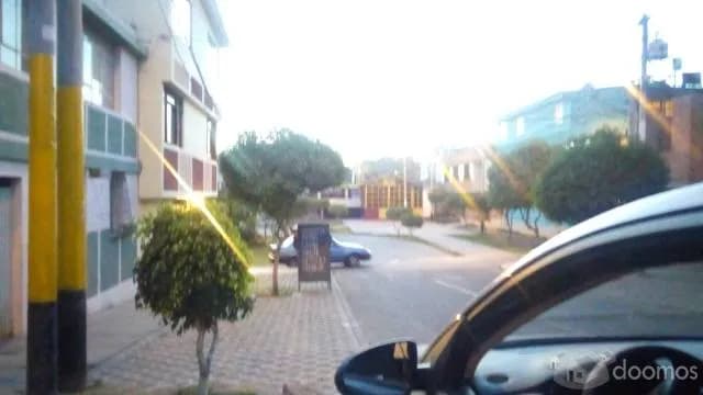 Vendo TERRENO en miraflores 160 m2 - 79 mil dolares — foto 2