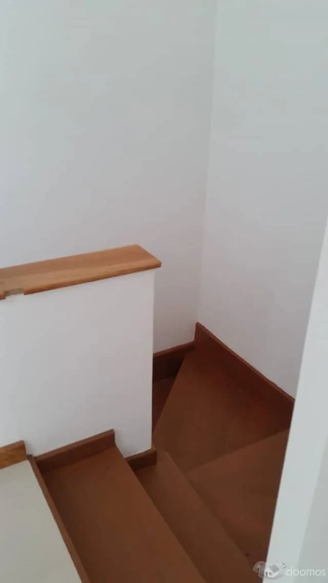 VENDO CASA EN MIRAFLORES — foto 3