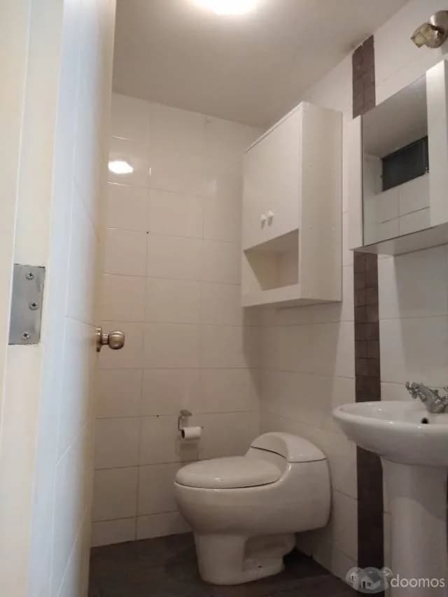 Alquilo dpto en la zona más céntrica de Miraflores. — foto 4