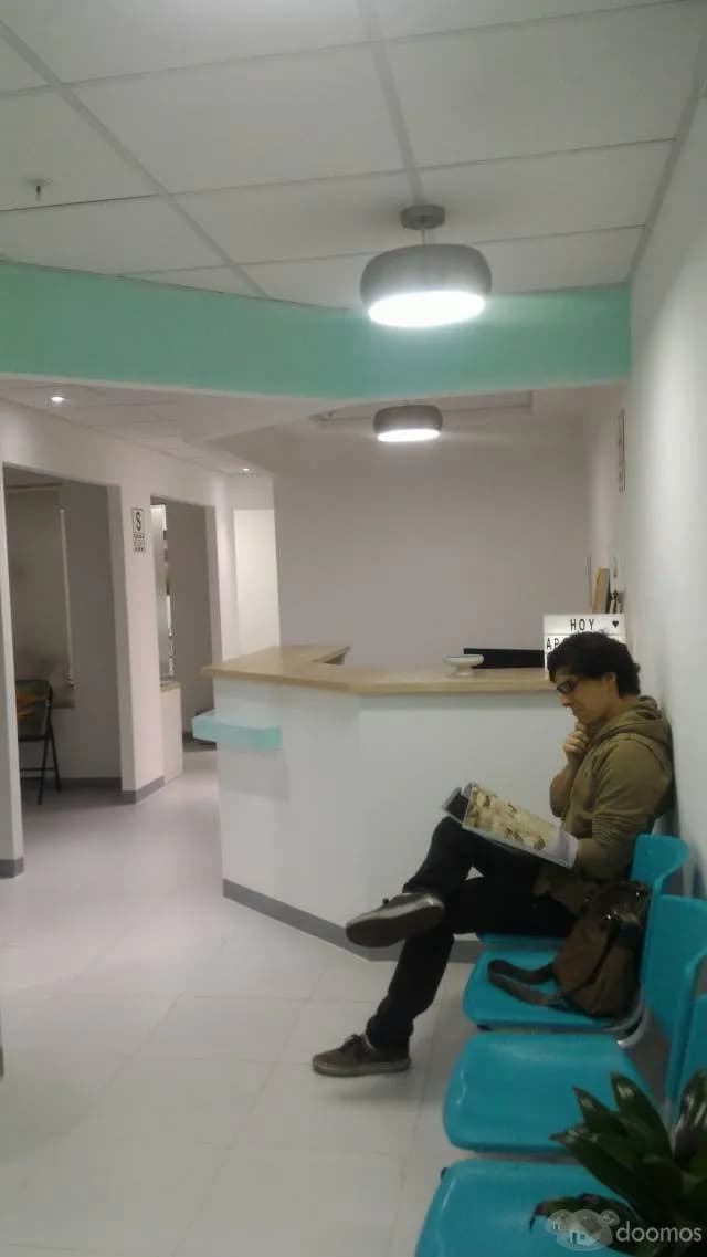 ALQUILER DE CONSULTORIO ODONTOLÓGICO DE ESTRENO — foto 2