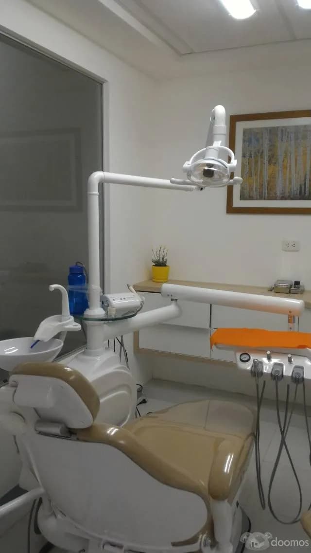 ALQUILER DE CONSULTORIO ODONTOLÓGICO DE ESTRENO — foto 5