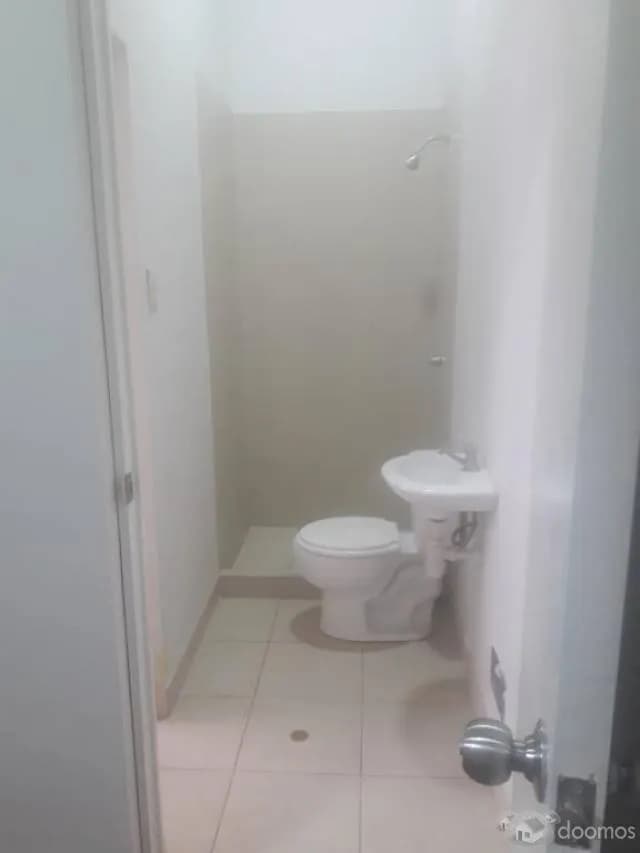ALQUILER DE HABITACIONES PERSONA SOLA — foto 6