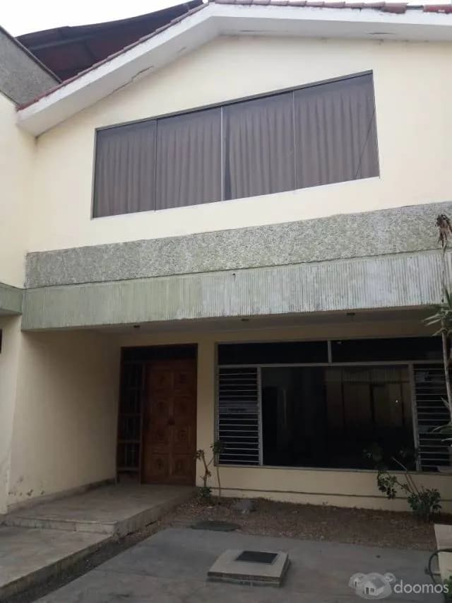 CASA FAMILIAR 300 M2 — foto 2