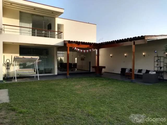 ALQUILER DE BELLO JARDIN CON PISCINA Y CASCADA — foto 2
